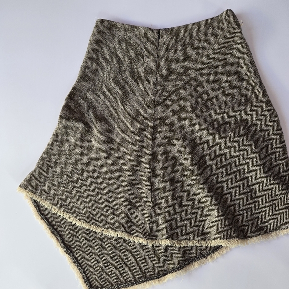DKNY VTG Tweed Wool Asymetrical Skirt Size 12 - Picture 11 of 13